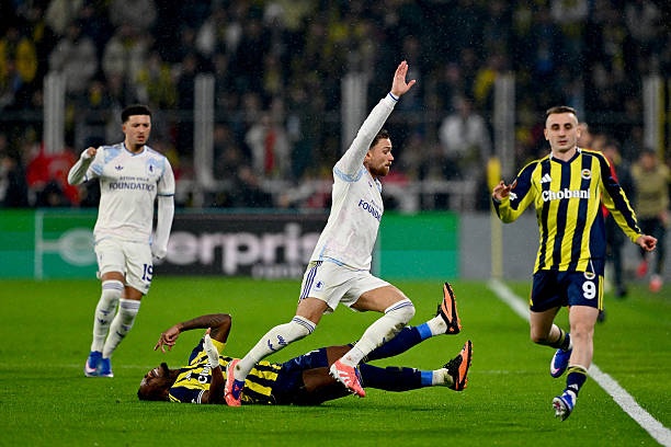 Xem ngay xoilac tv trực tiếp hôm nay cùng lịch thi đấu bóng đá việt nam cập nhật đầy đủ và hướng dẫn xem miễn phí